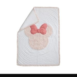 Minnie Mouse Toddler Quilt